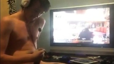 Wanking + Call of Duty