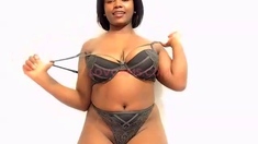 Curvy South African Webcam Babe Doggystyle Pussy Fuck