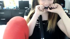 Amateur Blonde Teen Plays Solo with Toy Webcam Porn