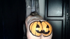 Amateur Close Up Ass Toying