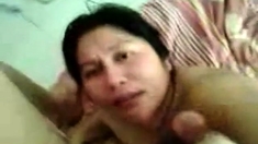 Mama Jago Isap Kontol